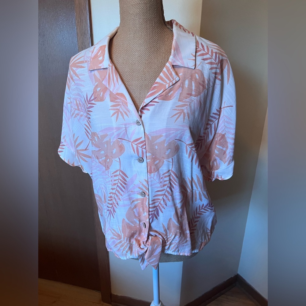 LC Lauren Conrad Tie Front Tropical Blouse